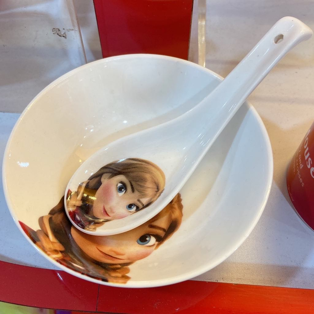 &lt;烘焙小舖舖&gt; 現貨全新日本 Disney迪士尼陶瓷湯匙 瓷碗 TSUM 冰雪奇緣 雪寶