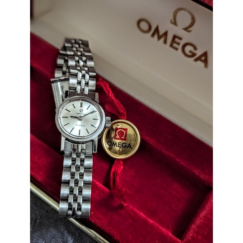 1960年代（全部原裝，盒裝停產庫存美品
OMEGA日內瓦，古董機械女錶


