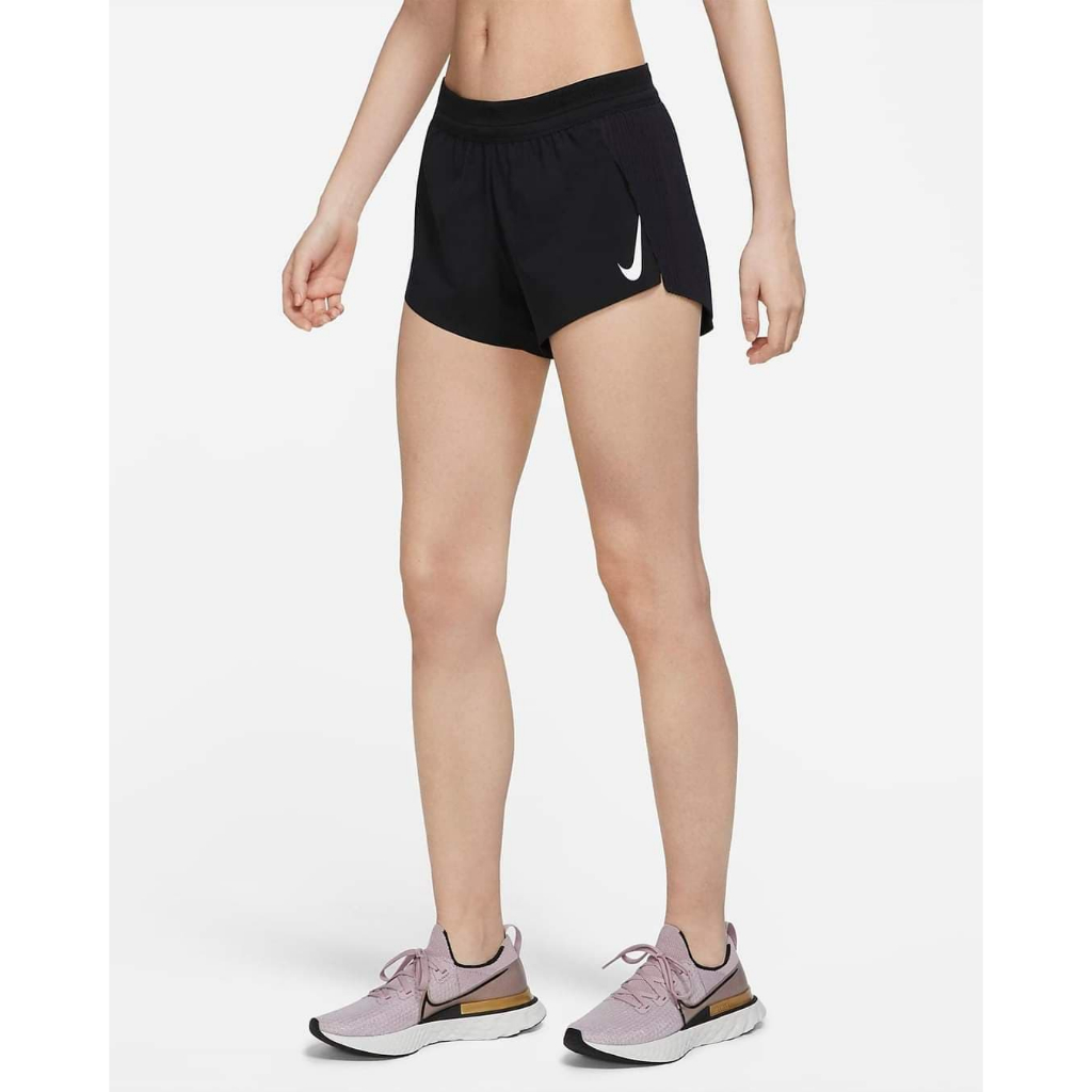 全新「Nike AeroSwift 」女款 跑步短褲 L號 CZ9399-010 -尺寸買錯便宜轉讓