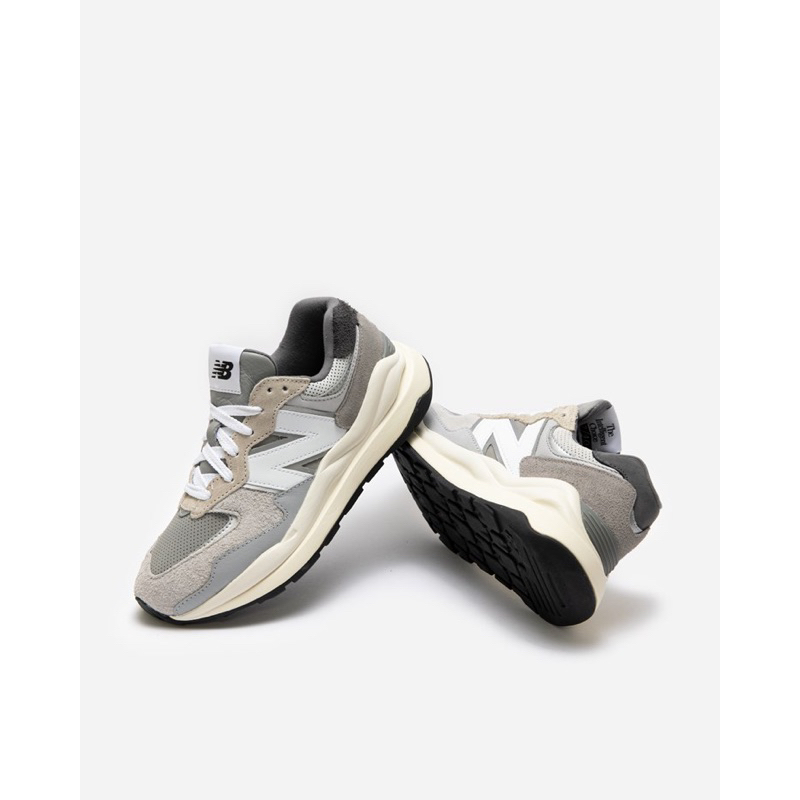 new balance M5740TA 23.5cm