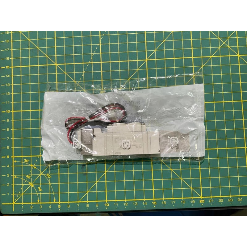 K37：SMC 電磁閥 DC24 SY7140-5DZ（全新）