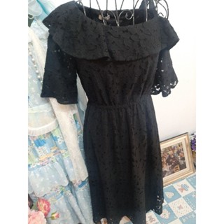 結束出清/BIERSACK 專櫃品牌 0918《復古式斜肩禮服》重工刺繡蕾絲/荷葉邊翻領/碎花短袖洋裝/寬鬆縮腰長版