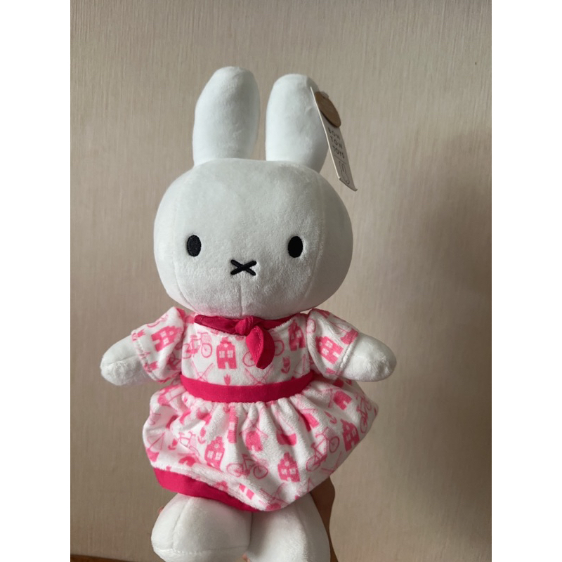 《羽晴小舖》Miffy 34公分 米菲兔娃娃 米飛兔 Nijntje 娃娃 正品