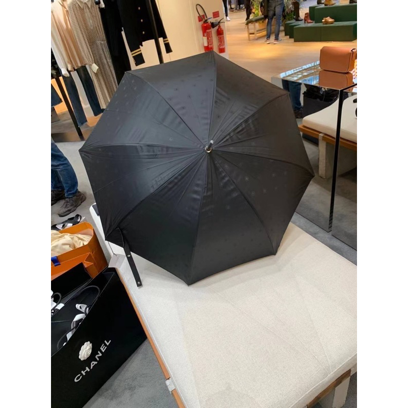 台灣現貨💛22500 香奈兒 Chanel 暗花Logo 雨傘/防曬傘