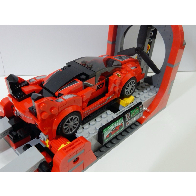 Lego 75882 Ferrari FXX K &amp; Development Center