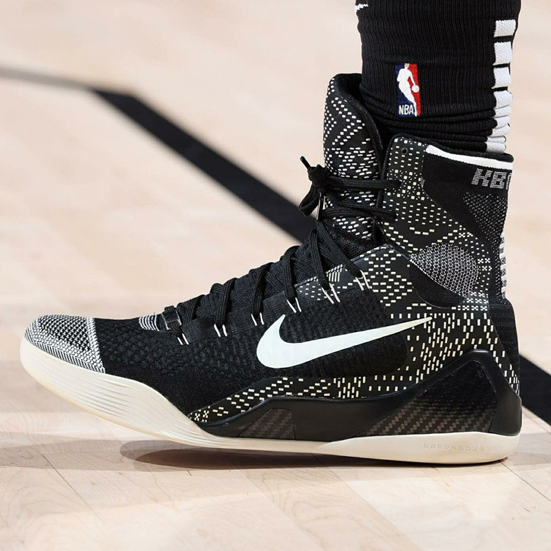 Kobe 9 black store and white