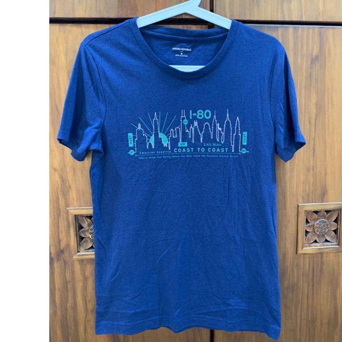 [ BANANA REPUBLIC ]  短袖T恤 - 優質柔軟透氣 - 男 - 藍色 - 尺寸 M