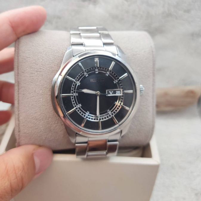 SEIKO WIRED 實品美  正品 三眼 日期 錶玻透亮無痕 拋光 鋼錶帶 男錶 女錶 二手 精工