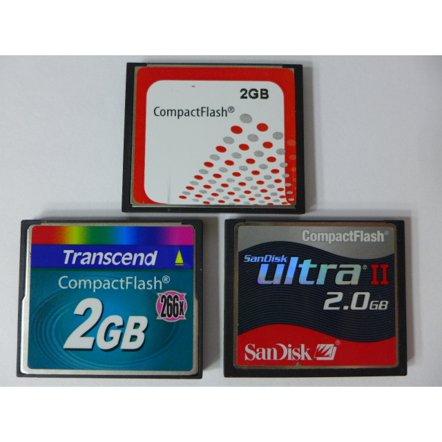 ~CompactFlash CF記憶卡 2GB~Nikon/fujifilm相機專用(CCD相機專用.原廠公司貨)