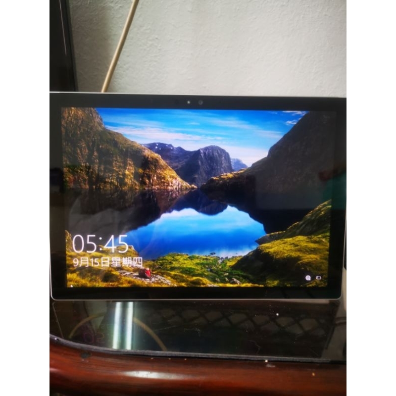 Microsoft Surface Pro 4 12.3吋 觸控螢幕 i5-6300U 8G 256G二手