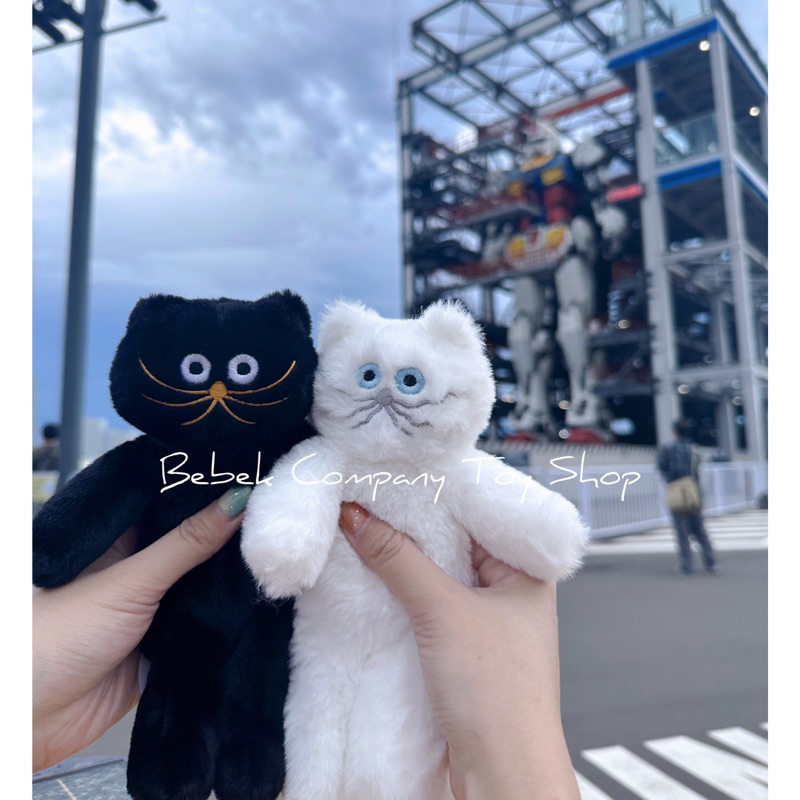 現貨在台 官方正品 兩隻一組 🇯🇵日本插畫家 藝術家 UMAO 黑貓 白貓 娃娃 玩偶 玩具 限量週邊 軟綿綿