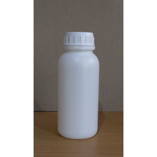 YT店【HDPE塑膠容器】農藥罐、肥料罐 250cc 【台灣製MIT】可用來裝酒精及次氯酸水