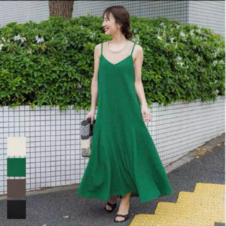 日系魚尾連衣裙 （建議160cm以上購買）四色售 顯瘦 連衣裙 日系 吊帶裙 日本流行 細肩帶 氣質 清新