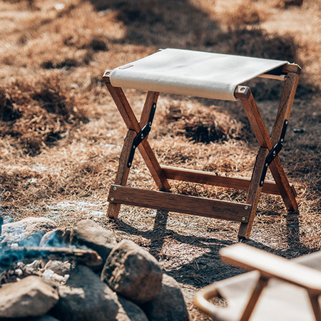 摺疊凳 摺疊椅 Naturehike 挪客 櫸木折疊方形板凳 胡桃木色 原木折疊椅 露營椅 櫸木椅凳 戶外折疊椅 野營