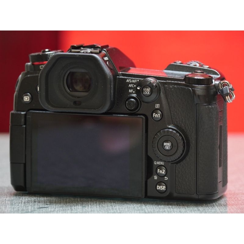 Panasonic G9 16900$