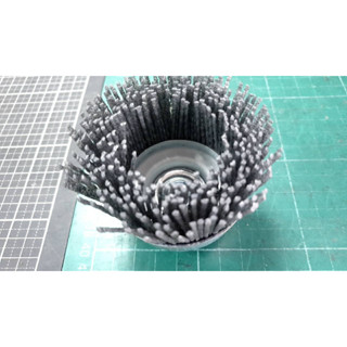 粗的碗型矽鋼尼龍刷除地板鏽斑金屬除鏽m10牙4吋砂輪機可直接鎖上使用木工除漆磁磚地板除垢-矽鋼尼龍刷比鋼刷不傷表面