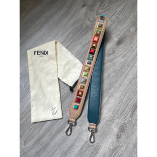 （售出）二手真品Fendi駝底藍色方塊卯釘strap you背帶 購自小吳小姐二手 私藏衣櫥不私藏