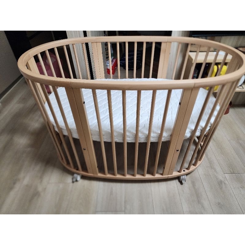 stokke9.5成新嬰兒床 小床+中床+全配件