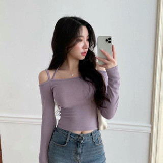 🔥現貨Winni Shop✈️正韓 繞頸細肩帶長袖上衣 長袖T 露肩 ㄧ字領上衣 細肩帶上衣 長T 貼身 合身 韓國代