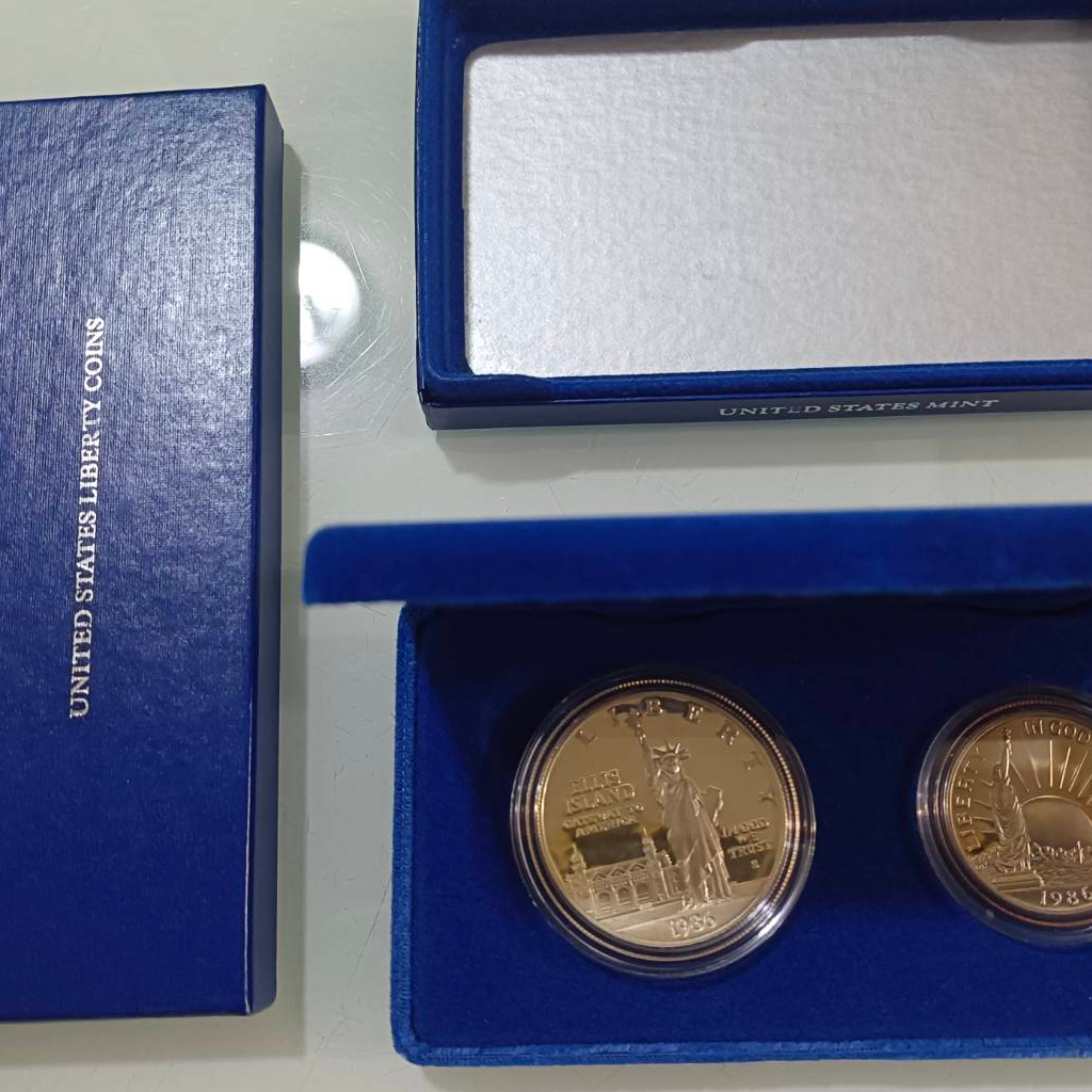 1986 美國自由女神紀念銀幣 及銅鎳幣 (共2枚 含原盒 如圖)
