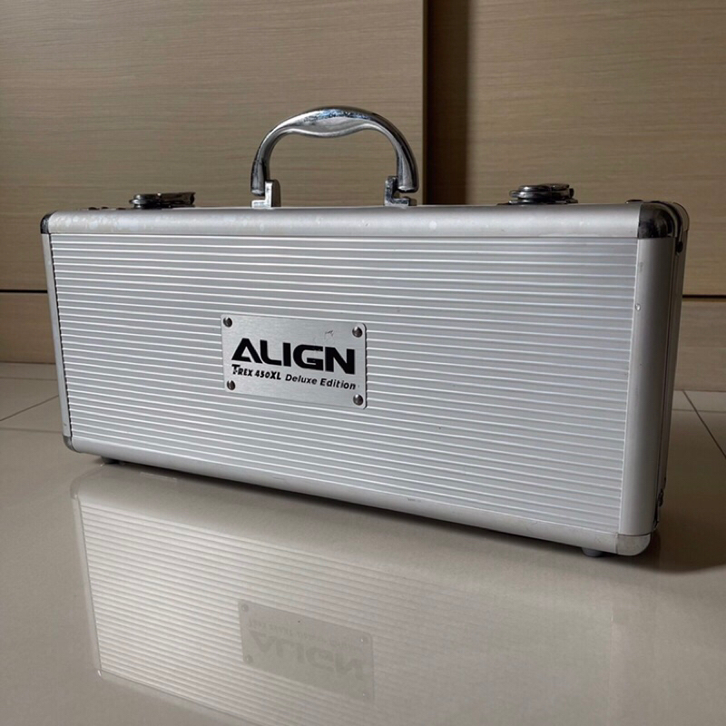 二手 (損傷品) ALIGN T-REX 450XL 鋁箱 搖控 零件 玩具箱 電影 場景 擺飾 行李 旅行 露營