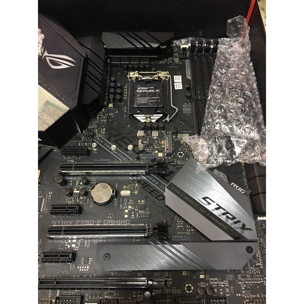 二手ROG STRIX Z390-F GAMING主機板LGA1151/ATX