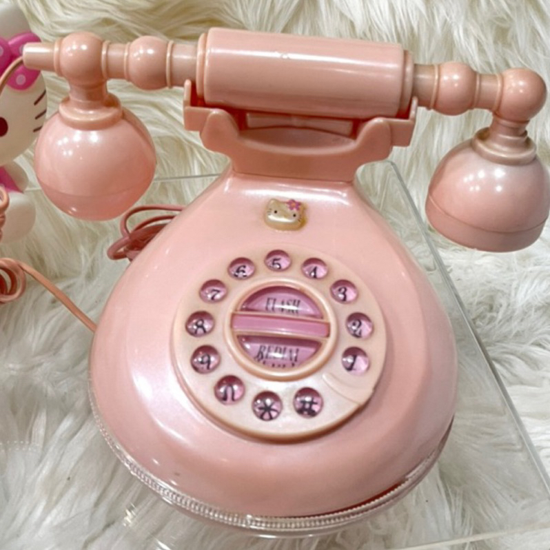 日本進口Hello Kitty懷舊復古風造型電話筒