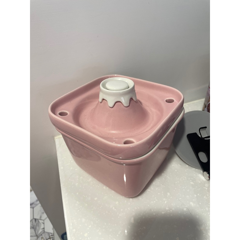 二手_貓咪飲水機-粉紅富士山（陶瓷）