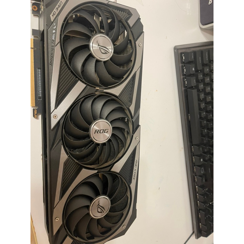 ASUS ROG-STRIX-RTX3070-O8G-GAMING無鎖