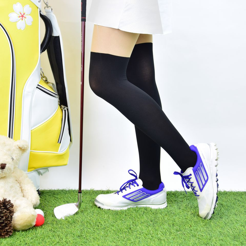 青松高爾夫Golf Sweety 雙色防曬運動女褲襪-膚/黑 $450元
