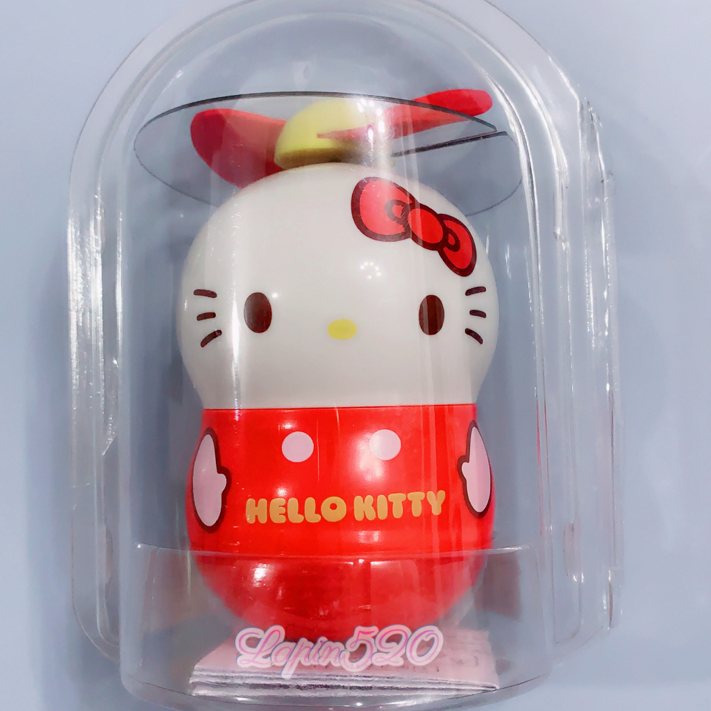 日本正品現貨 三麗鷗凱蒂貓 Sanrio Hello Kitty 手持隨身攜帶風扇 不倒翁花生造型 安全軟式風扇可愛爆表