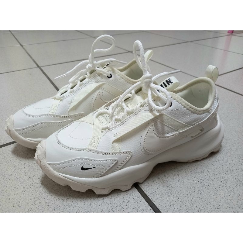 [Nike TC7900]-US8*米白鞋 厚底鞋 增高鞋 老爹鞋 女鞋 反光 運動鞋 休閒鞋