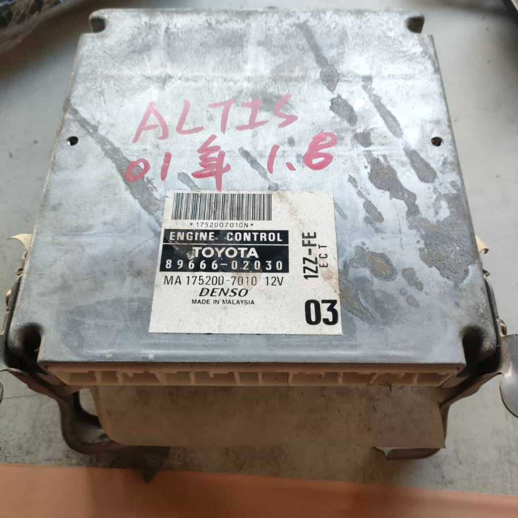 2001 TOYOTA ALTIS 1.8 電腦 89666 02030 零件車拆下