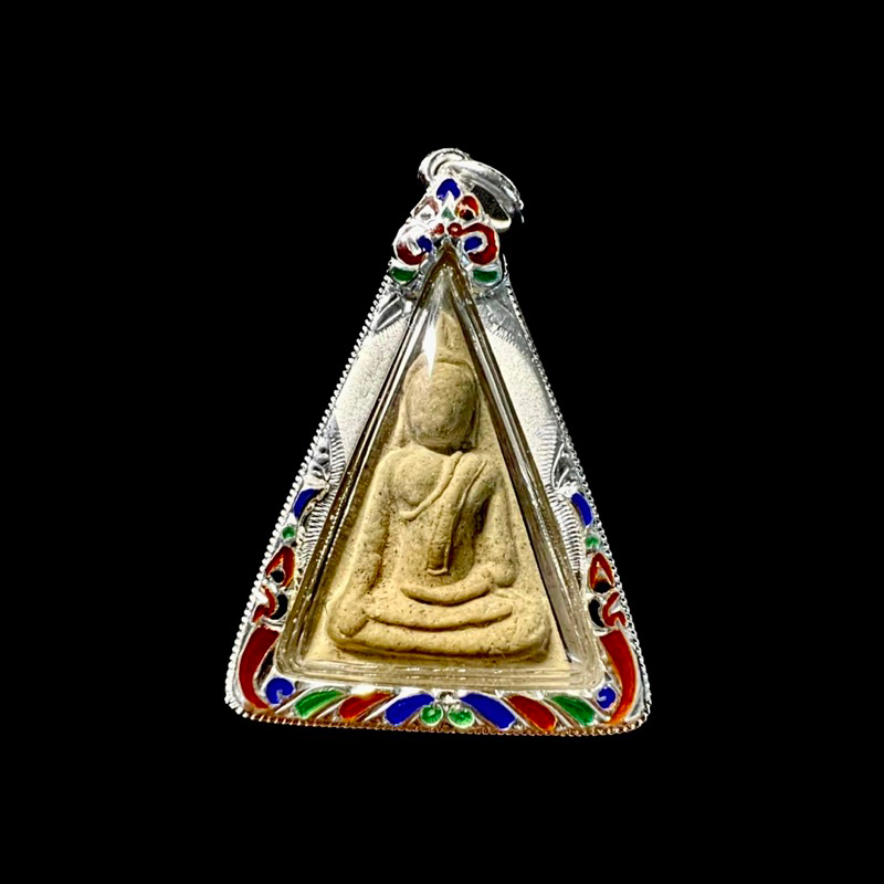 南帕亞 女王佛 600年出塔老料重新加持督製  2538 龍婆坤 龍婆本 龍婆柳 最適合女性的佛牌 純銀殼