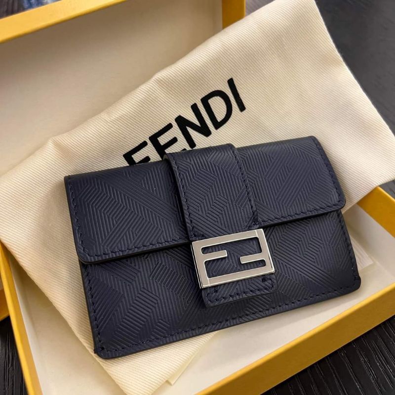 二手 極新 正品 Fendi 芬迪 卡包 零錢包 防刮 可扣皮帶 小包