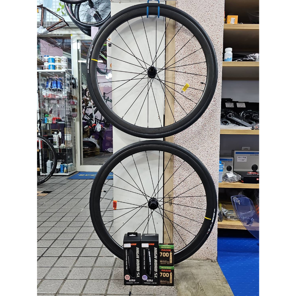 預訂款/送內外胎/MAVIC Cosmic SL 32 Disc 碟煞全碳纖維鋁幅條輪組