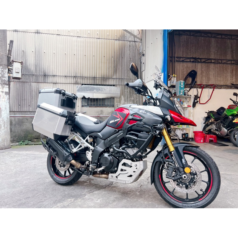 Suzuki DL1000 V-Strom