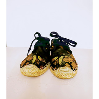 『 嚕嚕的二手市集 』【女性休閒鞋】Joy&Mario 深藍色布花休閒鞋 Size 37
