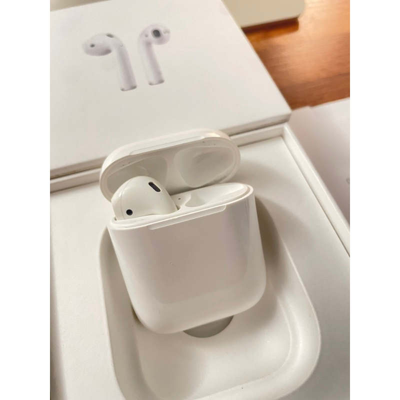 AirPods 充電盒第一代