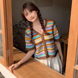 雅麗安娜 上衣 T恤 短袖上衣 法式V領上衣韓版彩虹顯瘦夏季別緻短袖條紋針織衫1F022-844.