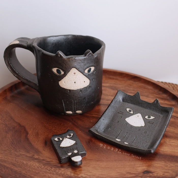 【樂芙選品】日本製 美濃燒 手作陶器 貓咪 馬克杯 方形小皿(黑貓)