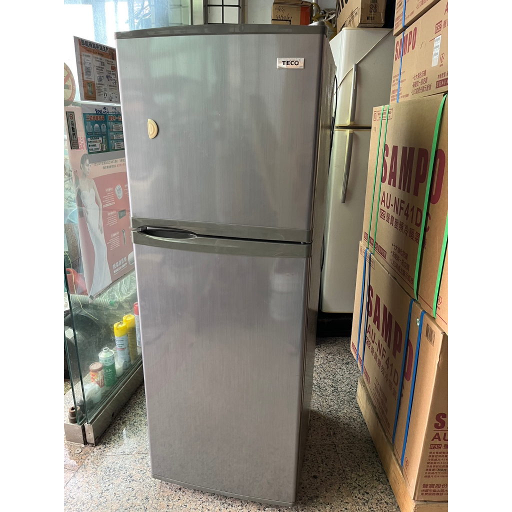 &lt;自取價&gt;  中古 二手  電冰箱 彰化 鹿港  東元 雙門 冰箱  [223公升]
