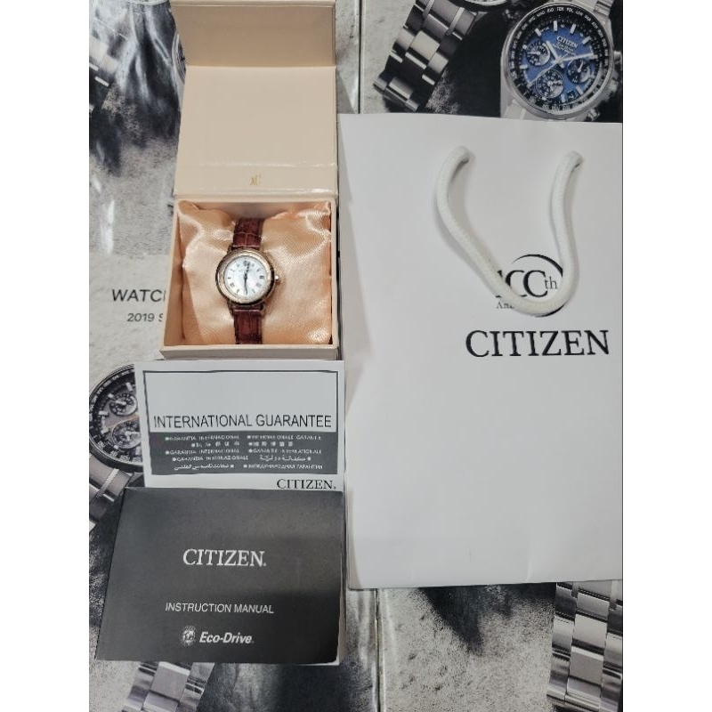 citizen xC EC1144-00W 電波五局鈦合金光動能錶（全新）