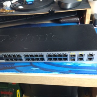 D-link DES-Link 24 Port 網路集線器