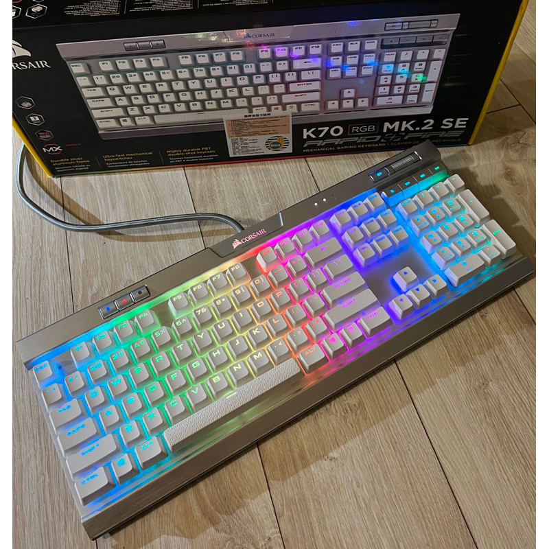 海盜船 CORSAIR K70 MK2 SE機械鍵盤/白色/RGB/櫻桃銀軸/英文