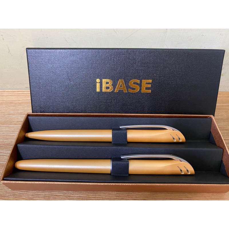 IBASE 精美對筆組 古銅金（一蓋一旋 一黑一藍）廣積股東會紀念品