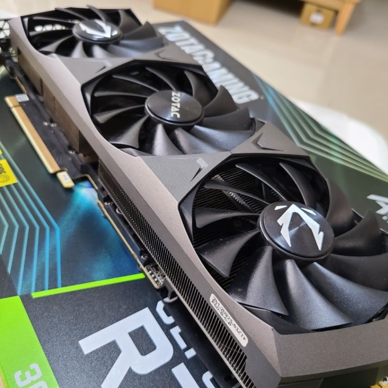 ZOTAC GAMING GeForce RTX 3080 Trinity OC