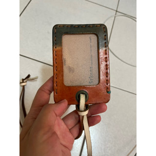Sienna 手工真皮證件夾 掛式 有打孔可更換皮繩長短