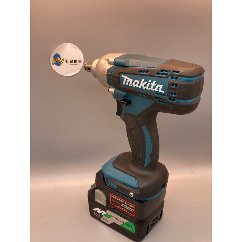 《五金勘吉》日立轉牧田 HIKOKI 轉 MAKITA 18V 轉接座 電動扳手 轉接座 MV電池 轉接座