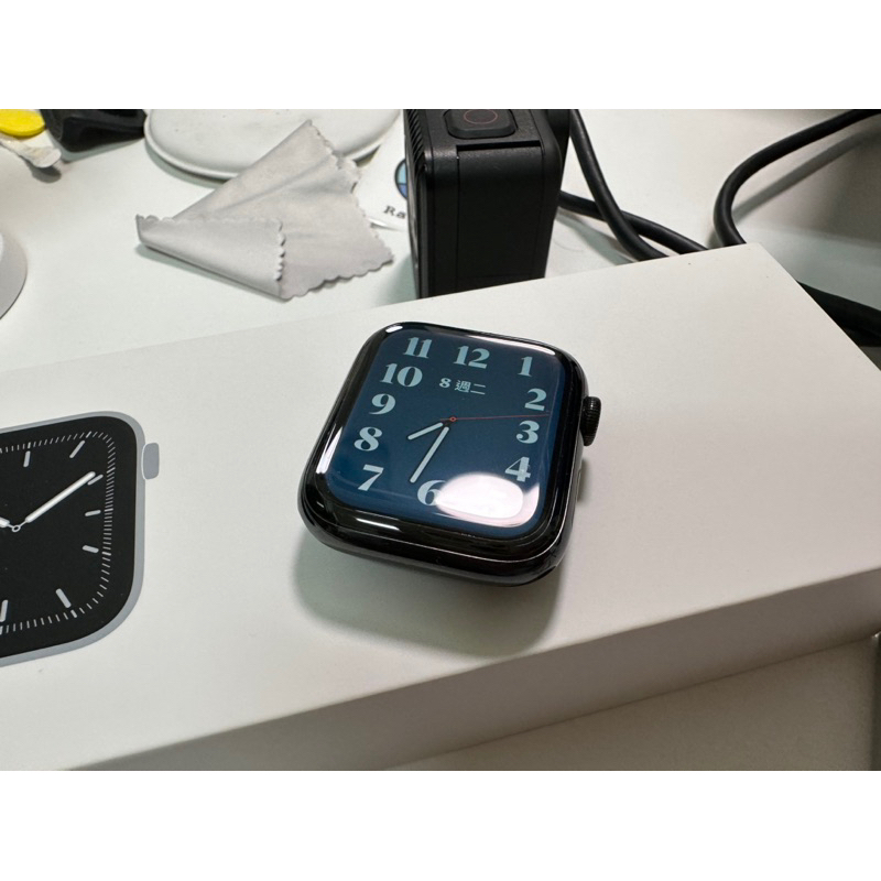 9.9新 美版 Apple Watch Series 5 44mm LTE不鏽鋼